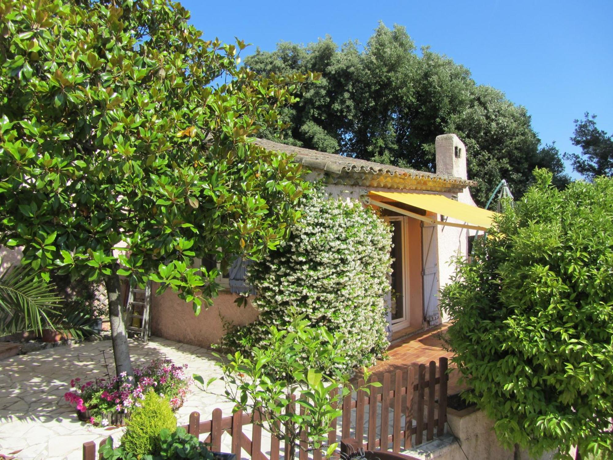 Studio Chez Charles Et Marie, Independant De La Maison, Acces Piscine, Tres Calme, Roquefort-les-Pins Esterno foto